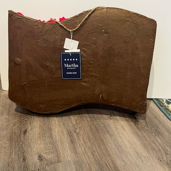 SOLD!! Beautiful Martha Stewart Wood Chip American Flag Hanging- NWT - Picture 4 of 6